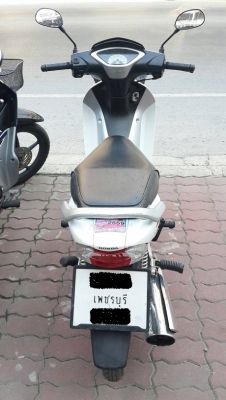 ขายเวฟ 125i  หัวฉีด สีขาว ปี 50 สตาร์ทมือ