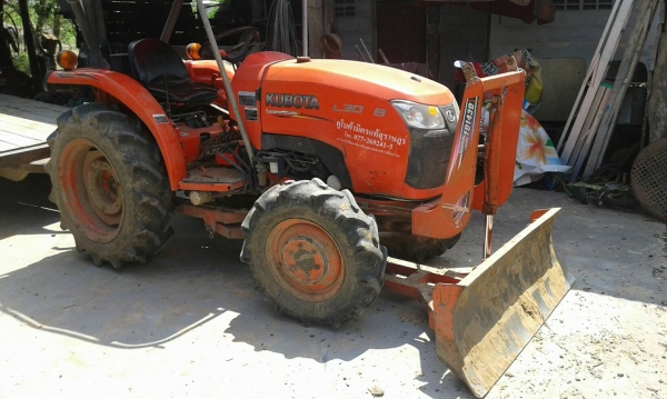 คูโบต้า L3008 พร้อมอุปกรณ์ครับ
