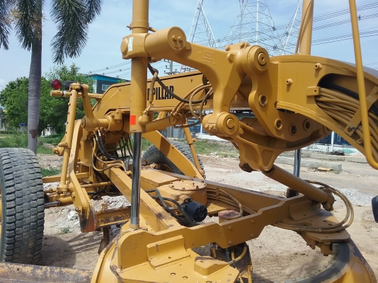 ขาย 2,950,000 CAT 140 G 5 MD เครื่องดี เกียร์แรง รถสวยไม่มีรั่วซึม(สวยจัด)เล่มทะเบียนรถสวยพร้อมใช้เอกสารพร้อมโอน 090-772-3710 090-772-3708