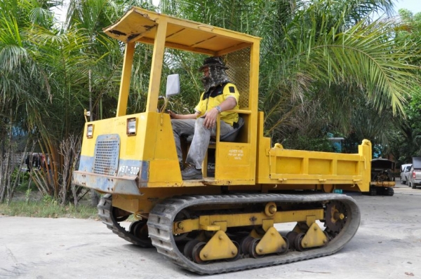 ขายรถบรรทุกดั้มเปอร์ ตีนตะขาบแทรคยางสวยMOROOKA MST-300 สวยเดิมจากญี่ปุ่นยังไม่เคยใช้ในไทย 165,000เท่านั้น!!