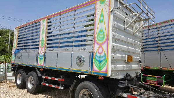 FXZ  360  แรง  ปี 55  ดั้มพ์แม่  ราคา  2,480,000  บาท