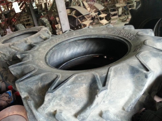 ยางโอตานิ มือสองถอด เบอร์ 13.6-26 สภาพดี คู่ละ 6000 บาท