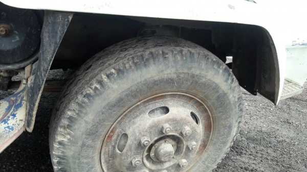 10ล้อดั้ม2เพลา175แรงISUZU..รถสวยจัง...ยางสวย เล่มพร้อม