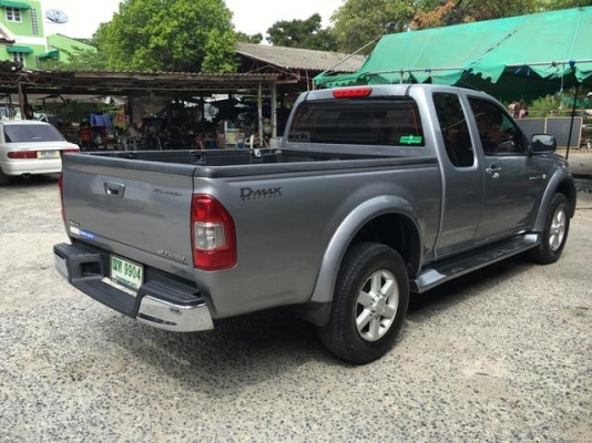 04 Isuzu hi-lander 3.0 เกียร์ธรรมดา รถสวย