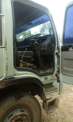 10ล้อดั้ม2เพลา240แรง FM3MNKD...รถห้างแท้ สภาพดี..