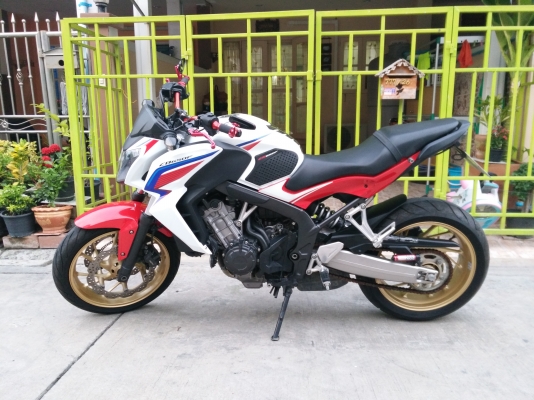 ขายดาวน์ cb650f