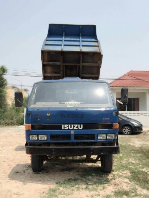 ขายด่วน หกล้อดั้ม ISUZU  ดั้ม เครื่อง4BE1-110แรง เฟืองท้ายF คัชชีสวย พร้อมใช้งาน  เอกสารม.79 พร้อมโอนครับ ราคาเบาๆ