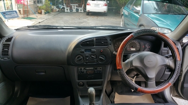 ท้ายเบนซ์ ปี01 เครื่อง4G92 เกียร์ธรรมดา จัดไฟแนนซ์ได้ทุกอาชีพ ใช้บัตรประชาชนอย่างเดียว ท้ายเบนซ์ ปี01 เครื่อง4G92 เกียร์ธรรมดา จัดไฟแนนซ์ได้ทุกอาชีพ ใช้บัตรประชาชนอย่างเดียว