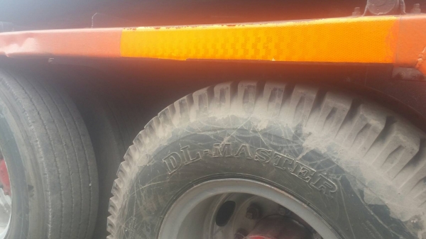 หัวลาก อีซูซุ  Dega 270ยูโร2ปี47 สภาพดีพร้อมใช้งาน ทะเบียนพร้อมโอน