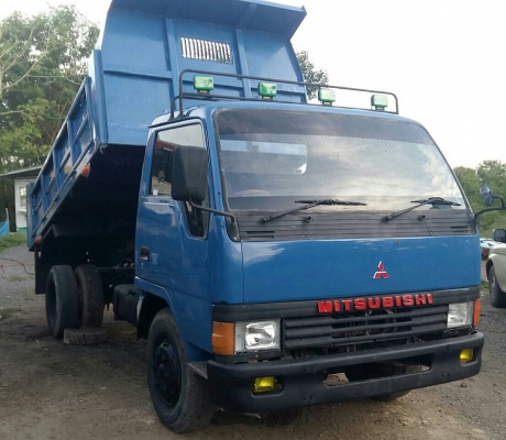 หกล้อ มิตซู แคนเตอร์115 ดั้มสามมิต5คิว สภาพดีสวยพายในครบ พ.เวอร์ แอร์เย็นๆพร้อมใช้งาน ทะเบียนพร้อมโอน ราคา 395,000บ รถสวยๆน่าใช้