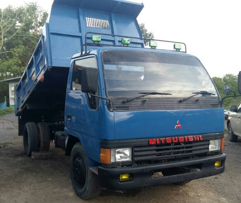 หกล้อ มิตซู แคนเตอร์115 ดั้มสามมิต5คิว สภาพดีสวยพายในครบ พ.เวอร์ แอร์เย็นๆพร้อมใช้งาน ทะเบียนพร้อมโอน ราคา 395,000บ รถสวยๆน่าใช้