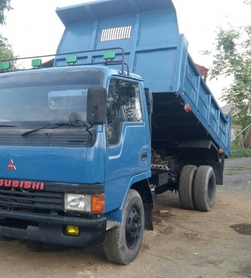 หกล้อ มิตซู แคนเตอร์115 ดั้มสามมิต5คิว สภาพดีสวยพายในครบ พ.เวอร์ แอร์เย็นๆพร้อมใช้งาน ทะเบียนพร้อมโอน ราคา 395,000บ รถสวยๆน่าใช้