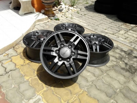 ล้อ Isuzu x series ขอบ 16 ชุดล่ะ 5,000