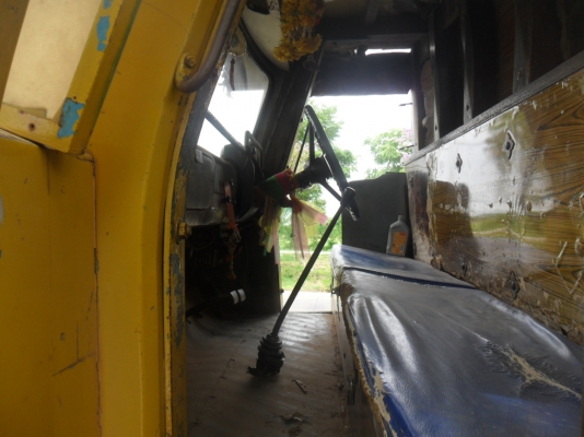 ขาย 10 ล้อ 1 เพลา รากรถเกี่ยว ราคาต่อรองได้ติดต่อช่างหมึก 087-5262494 และ 094-7452226