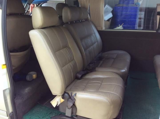 ขายเเกรนวาก้อนเเท้นอก ประมูลหลวงมา ขายเเกรนวาก้อนเเท้นอก ประมูลหลวงมา