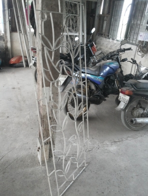 ขายเหล็กดัดประตูเลื่อน ลายสวยๆ มีหลายชุด