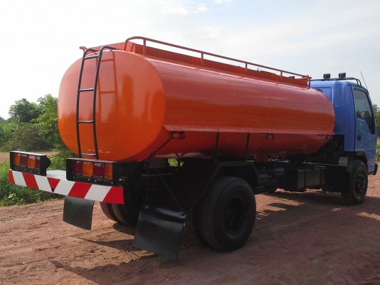 ISUZU 6ล้อรถน้ำ  NPR (130แรง) เครื่องดี ยางดี ครัทซีสวย ขาย 570,000 บาท ศุภากร 081-1903107 , 081-4252943