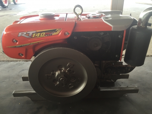 ขายเครื่องคูโบต้าRT140พลัสทันเดอร์ สวยๆ ขายราคา37500 บาท สนโทร 0875266011.