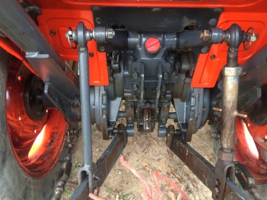 รถไถ36แรง พร้อมอุปกรณ์3ชิ่น