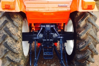 ขาย L4202DT  4WD พร้อมใบดันหน้า