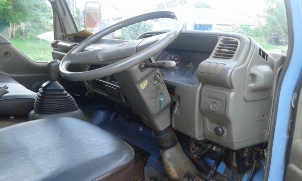 ISUZU NPR 120 แรง ห้างแท้ จดปี 44 ISUZU NPR 120 แรง ห้างแท้ จดปี 44