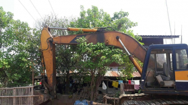 ขายด่วน KOBELCO SK200 MART II สภาพพร้อมใช้งาน โซ่ช่วงล่างพร้อมใช้งาน เครื่องเดิมปั้มเดิม เอกสารสัญญาซื้อขาย