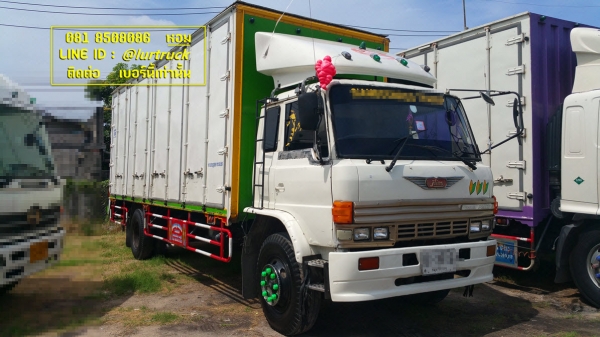 Hino FF17 ปี 42 ตู้สิบบาน 7.3 m สภาพสวยๆ  เกียร์สั้น พวงมาลัยพาวเวอร์แล้ว