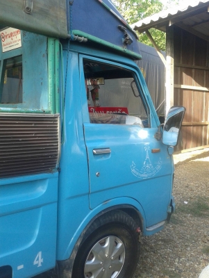 ลีล้อ อีซูซุ TL74 ทะเบียนเปลียนเป็นป้าย 02-0505-นครปฐม ส่วนบุลคล มีหลังคาโดยสาร สภาพดีสวยจัดเดิมๆทั้งคัน เล่มทะเบียนพร้อมโอน