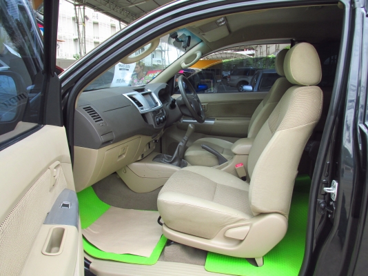 TOYOTA VIGO CHAMP 2.5 ปี 2012 TOYOTA VIGO CHAMP 2.5 ปี 2012