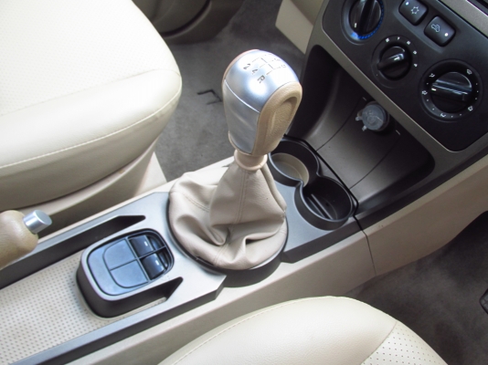 TATA XENON 2.1 CNG ปี 2015