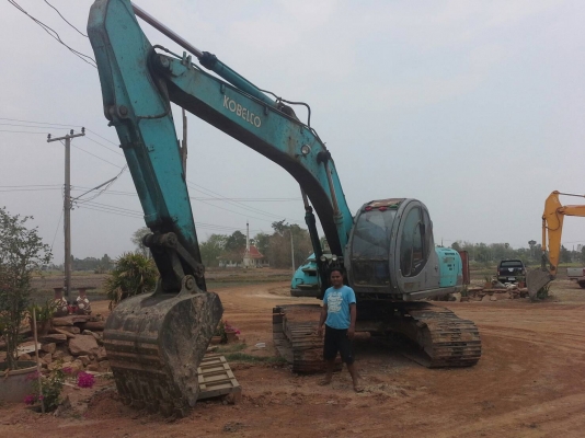 ขายด่วน KOBELCO SK200  MART 5สภาพพร้อมใช้งาน เครื่องปั้มดี เอวแน่นโซ่สวย รถทำงานปกติ สภาพพร้อมทำงานครับ