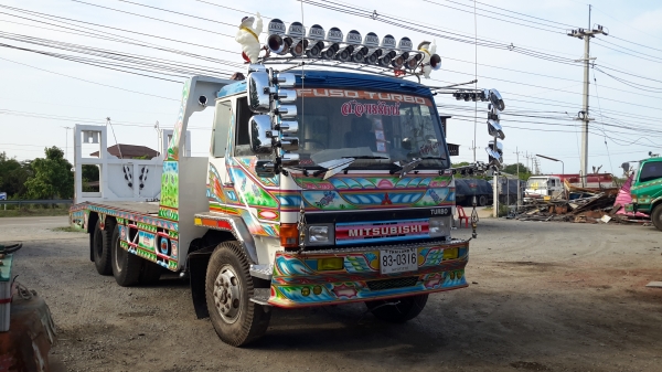 ขายเทเลอร์ขึ้นรถเกี่ยว ไอ้หลง FN527 M-TCXXXXเครื่อง6D16,190แรง,