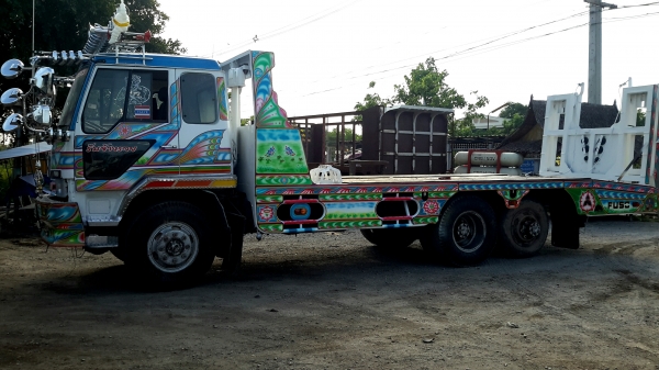 ขายเทเลอร์ขึ้นรถเกี่ยว ไอ้หลง FN527 M-TCXXXXเครื่อง6D16,190แรง,