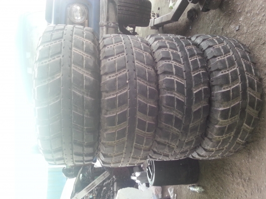 ขายยาง285/75R16