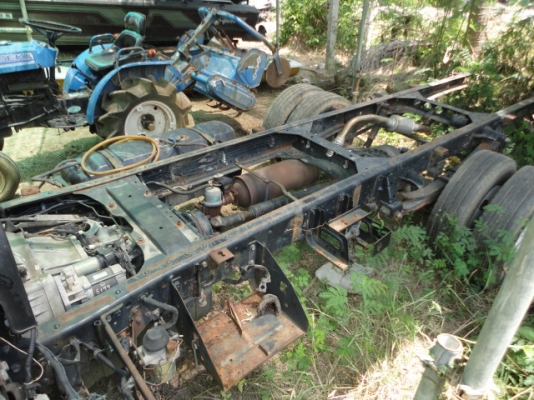 6 ล้อ isuzu ไม่มีกระบะ ทะเบียนไม่ติดเวลา 6 ล้อ isuzu ไม่มีกระบะ ทะเบียนไม่ติดเวลา