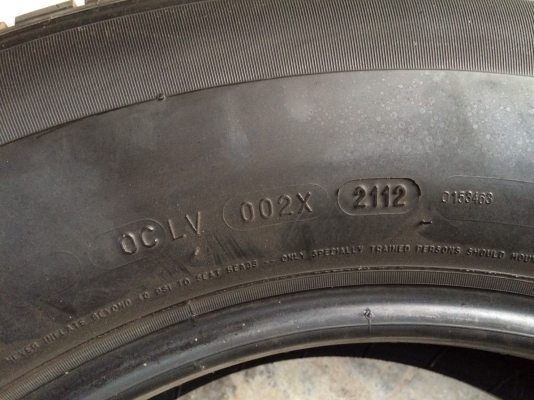 ขายยางกระบะ ยี่ห้อ Michelin CROSS TERRAIN 4 เส้น 265/65r17 ปี 2012