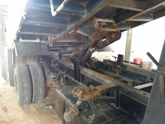 ขายรถ6ล้อ ดั้ม130เทอร์โบ ปี39 รถสวยสภาพดีมาก เอกสารพร้อมโอน สนใจโทร 090-8588220คุณนะ 093-3258446คุณบิว หรือเข้าดูสินค้าอื่นๆได้ที่ www.narong2truck.com หรือ www.truck.in.th/498 หรือเพจFacebook ณรงค์ ซื้อขายรถมือสอง (เว็บไซต์ส่วนตัว) หรือFacebook คุณนะ รถบ