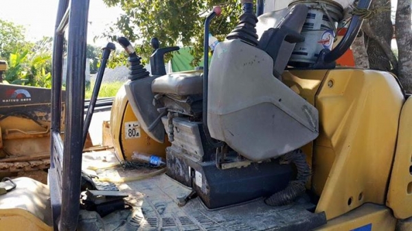 ขาย!! >>> Komatsu Pc45R รุ่น 8 <<< รถสวยพร้อมใช้งาน เอกสารอินวอย ราคา 420,000 บาท ต่อรอง ขาย!! >>> Komatsu Pc45R รุ่น 8 <<< รถสวยพร้อมใช้งาน เอกสารอินวอย ราคา 420,000 บาท ต่อรอง