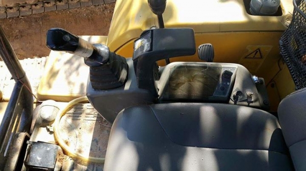 ขาย!! >>> Komatsu Pc45R รุ่น 8 <<< รถสวยพร้อมใช้งาน เอกสารอินวอย ราคา 420,000 บาท ต่อรอง ขาย!! >>> Komatsu Pc45R รุ่น 8 <<< รถสวยพร้อมใช้งาน เอกสารอินวอย ราคา 420,000 บาท ต่อรอง