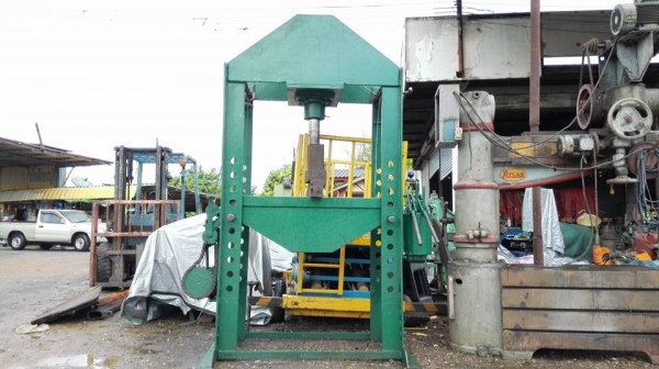 ** ลดแรงๆ!! **แท่นอัดไฮดรอลิคมือโยก 80 ตัน โครงหนาปึ้กอัดนุ่มพร้อมใช้งานมาเทสก่อนได้ครับ!!