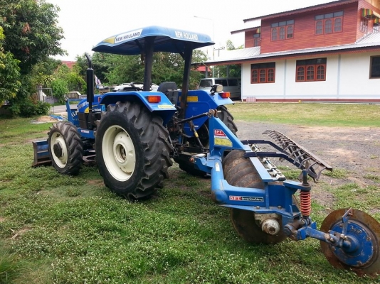 ขายรถไถ NEWHONLAND TT55 ปี55 อุปกรณ์ดันหน้า ผานหลัง เอกสารใบอินวอย ราคา550,000 สนใจโทร 090-8588220คุณนะ 093-3258446คุณบิว หรือเข้าดูสินค้าอื่นๆได้ที่ www.narong2truck.com หรือ www.truck.in.th/498 หรือเพจFacebook ณรงค์ ซื้อขายรถมือสอง (เว็บไซต์ส่วนตัว) หรื