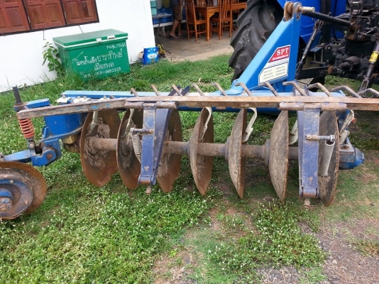 ขายรถไถ NEWHONLAND TT55 ปี55 อุปกรณ์ดันหน้า ผานหลัง เอกสารใบอินวอย ราคา550,000 สนใจโทร 090-8588220คุณนะ 093-3258446คุณบิว หรือเข้าดูสินค้าอื่นๆได้ที่ www.narong2truck.com หรือ www.truck.in.th/498 หรือเพจFacebook ณรงค์ ซื้อขายรถมือสอง (เว็บไซต์ส่วนตัว) หรื