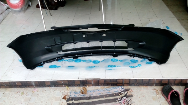 กันชนหน้าแจ๊ดโฉมแรก กันชนหน้าแจ๊ดโฉมแรก