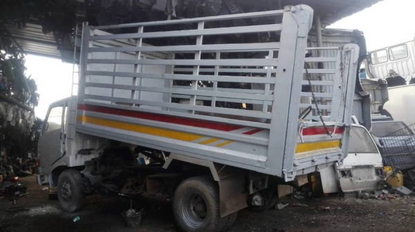 ขายรถ6ล้อ ดั้มเกษตร เครื่องEQ100 รถสวยสภาพดี เอกสารพร้อมโอน สนใจโทร 090-8588220คุณนะ 093-3258446คุณบิว หรือเข้าดูสินค้าอื่นๆได้ที่ www.narong2truck.com หรือ www.truck.in.th/498 หรือเพจFacebook ณรงค์ ซื้อขายรถมือสอง (เว็บไซต์ส่วนตัว) หรือFacebook คุณนะ รถบ