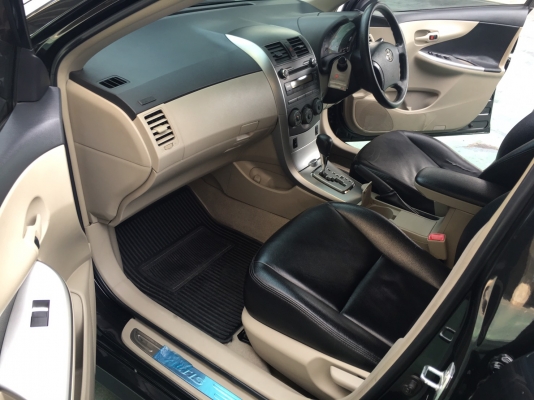 toyota altis 1.6e cng สีดำ ปี 10จด2011 รถสวยมากมือเดียวไมล์น้อยแท้ ขับดีสุด