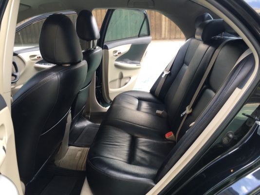 toyota altis 1.6e cng สีดำ ปี 10จด2011 รถสวยมากมือเดียวไมล์น้อยแท้ ขับดีสุด