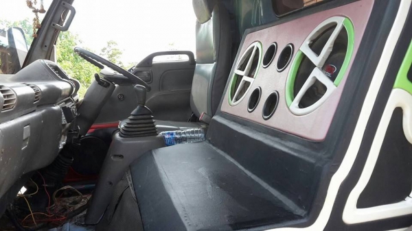 ขายรถ6ล้อ 120ฝาขาว ยาว4.30เมตร รถสวยสภาพดี เครื่องเสียงชุดใหญ่ เอกสารพร้อมโอน สนใจโทร 090-8588220คุณนะ 093-3258446คุณบิว หรือเข้าดูสินค้าอื่นๆได้ที่ www.narong2truck.com หรือ www.truck.in.th/498 หรือเพจFacebook ณรงค์ ซื้อขายรถมือสอง (เว็บไซต์ส่วนตัว) หรือ ขายรถ6ล้อ 120ฝาขาว ยาว4.30เมตร รถสวยสภาพดี เครื่องเสียงชุดใหญ่ เอกสารพร้อมโอน สนใจโทร 090-8588220คุณนะ 093-3258446คุณบิว หรือเข้าดูสินค้าอื่นๆได้ที่ www.narong2truck.com หรือ www.truck.in.th/498 หรือเพจFacebook ณรงค์ ซื้อขายรถมือสอง (เว็บไซต์ส่วนตัว) หรือ