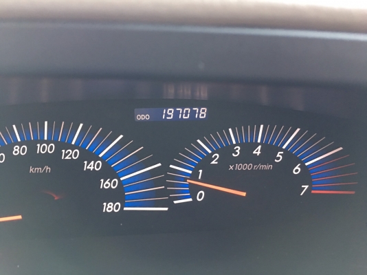 toyota estima 2.4g ไม่ไฮบริด สีขาว ปี2005 รถขับดีไม่มีปํญหาอะไร