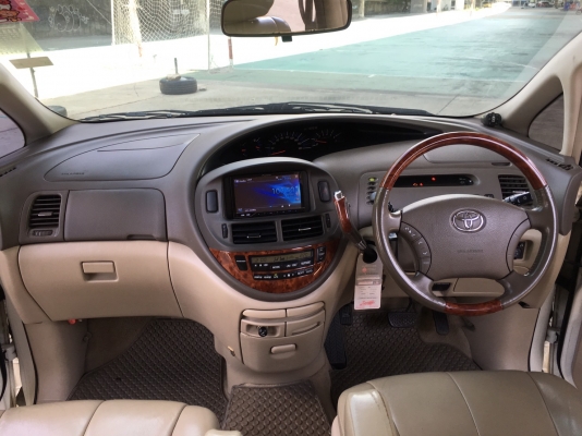 toyota estima 2.4g ไม่ไฮบริด สีขาว ปี2005 รถขับดีไม่มีปํญหาอะไร