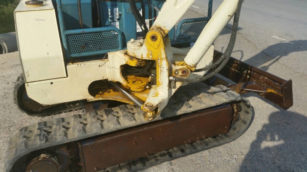 ขายด่วนรถแม็คโครKOMATSU PC20-6ระบบไฟฟ้าเต็มรถนอกเพื่งนำเข้ามายังไม่เคยใช้งานในไทยเลย ขายด่วนรถแม็คโครKOMATSU PC20-6ระบบไฟฟ้าเต็มรถนอกเพื่งนำเข้ามายังไม่เคยใช้งานในไทยเลย